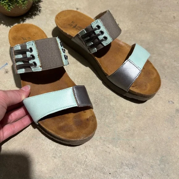 Naot Lena Two Strap Leather Slip On Slide Sandals Size 6 Teal Blue Green Spring - Picture 2 of 6